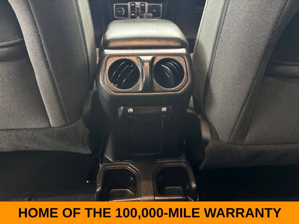 Used 2025 Jeep Wrangler Unlimited Sport AWD/4WD image 18