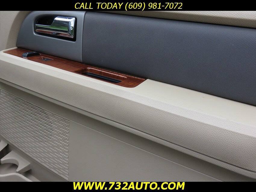 Used 2007 Ford Expedition Eddie Bauer AWD/4WD image 24