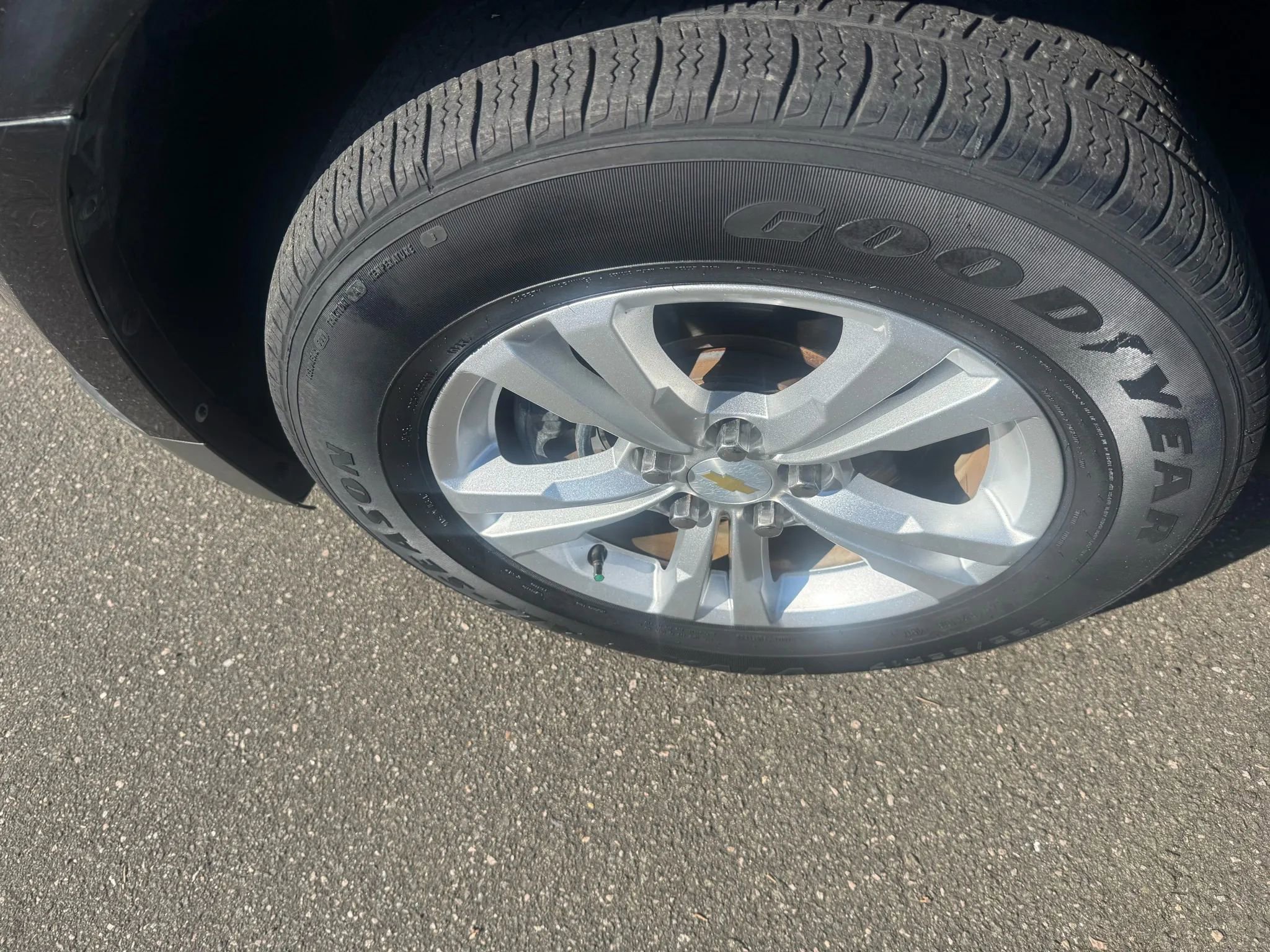 Used 2012 Chevrolet Equinox LS image 9