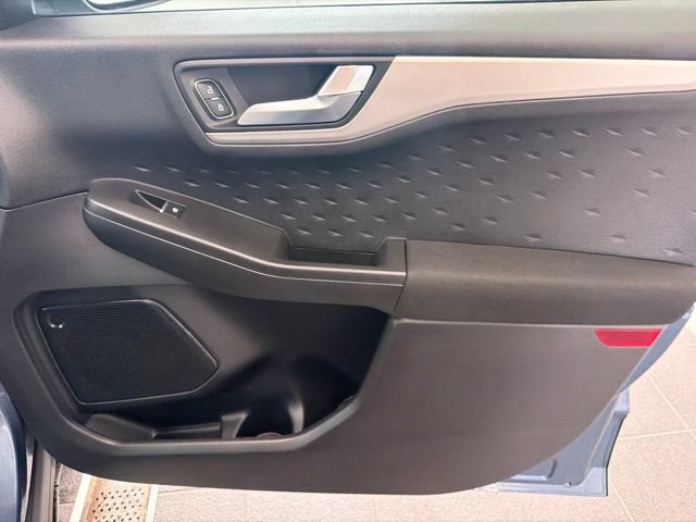 Certified 2020 Ford Escape SE AWD/4WD image 10