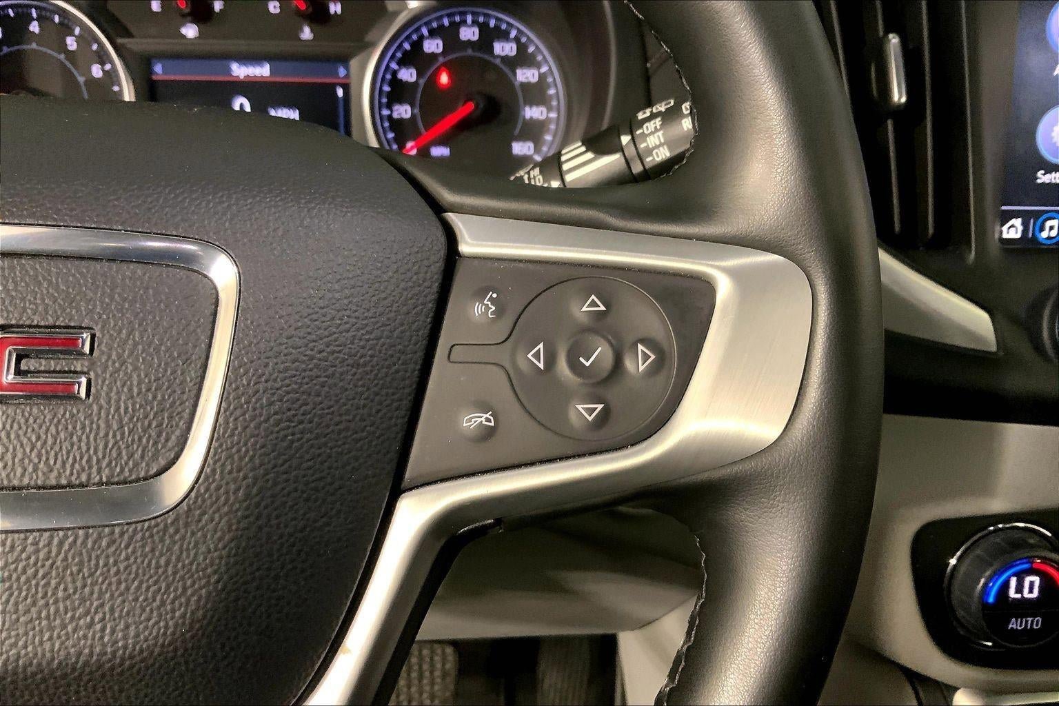 Used 2024 GMC Terrain SLT FWD image 19