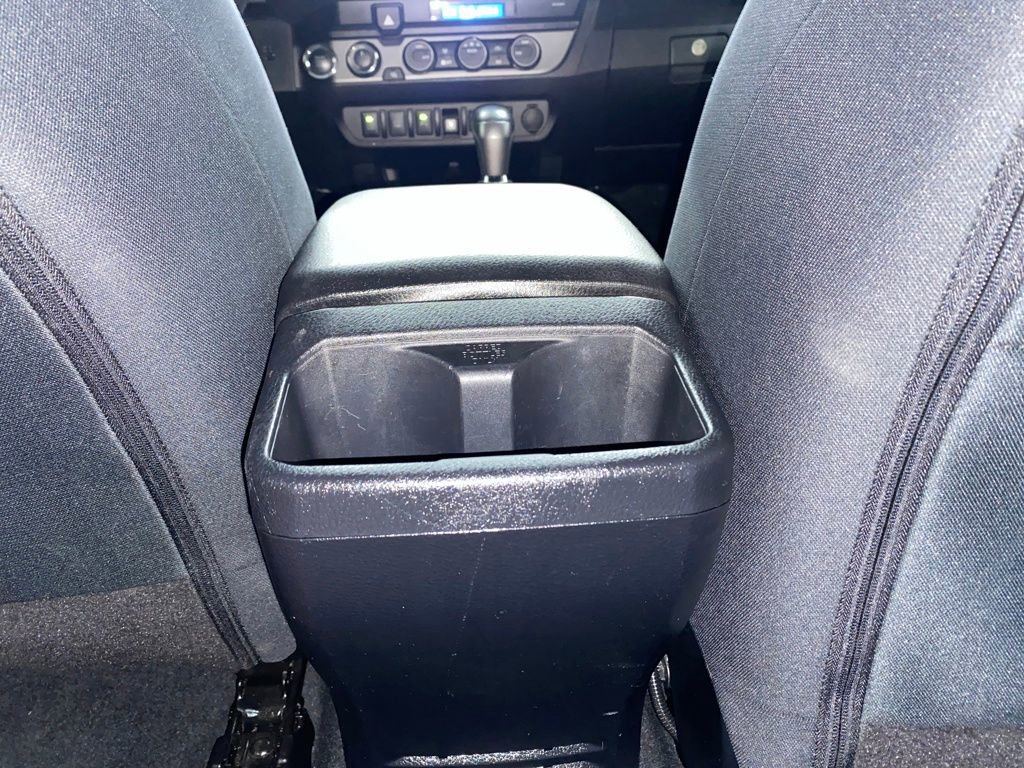 Used 2021 Toyota Tacoma TRD Off-Road w/ Technology Package image 28