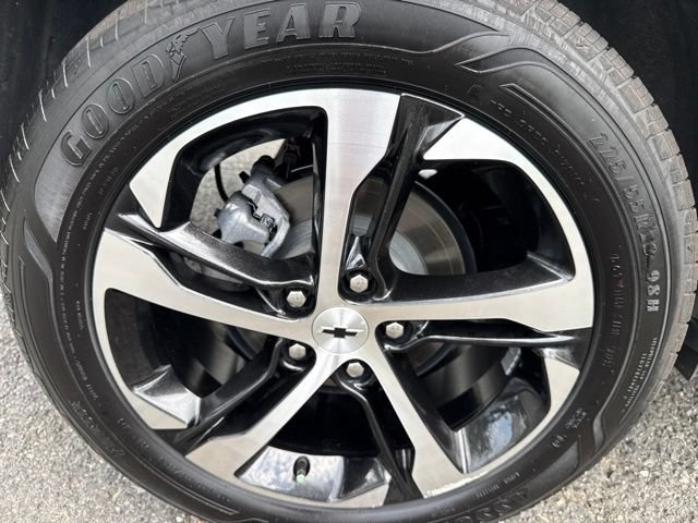 Used 2024 Chevrolet Trax RS w/ Driver Confidence Package FWD image 8