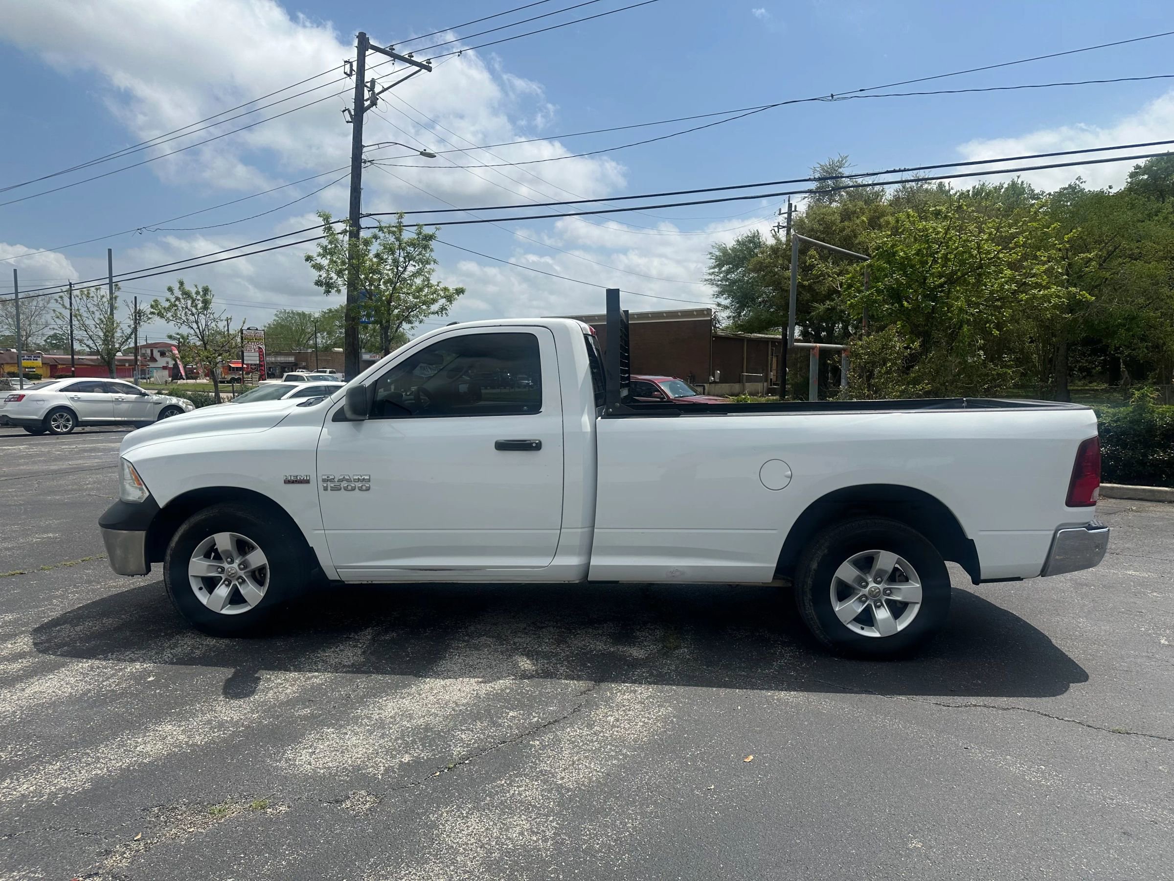 Used 2016 RAM 1500 Tradesman w/ Power & Remote Entry Group image 8