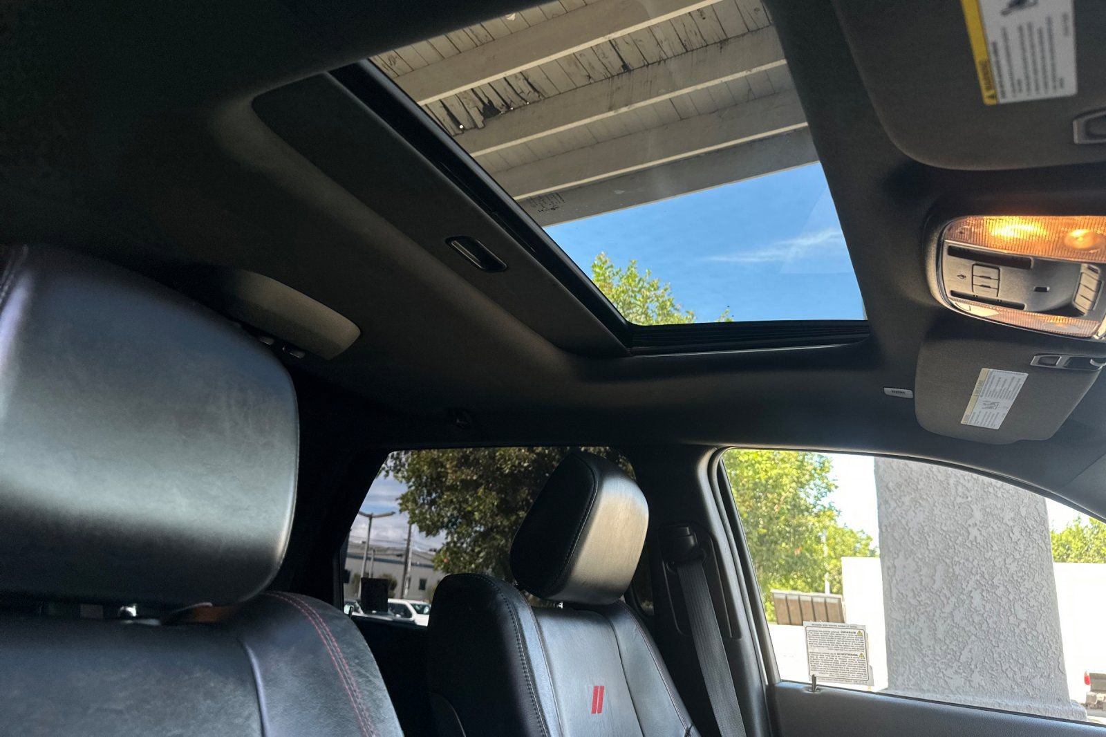 Used 2023 Dodge Durango R/T RWD image 18