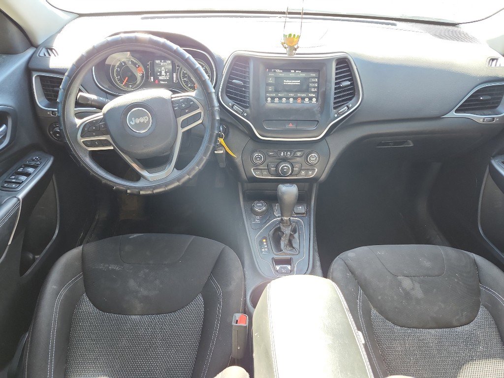 Used 2019 Jeep Cherokee Latitude w/ Popular Appearance Group image 14