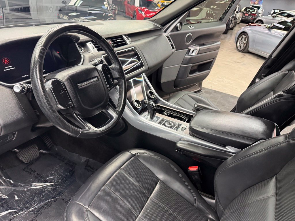 Used 2019 Land Rover Range Rover Sport HSE AWD/4WD image 28