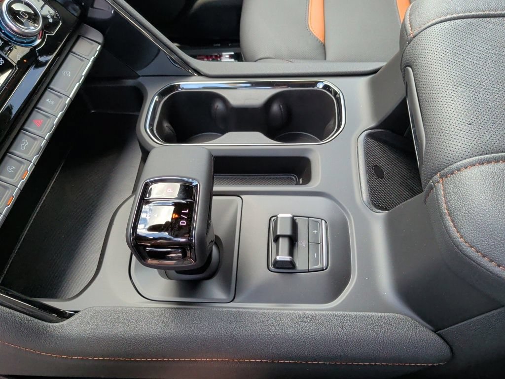 New 2026 GMC Sierra 1500 AT4 w/ AT4 Premium Package AWD/4WD image 34