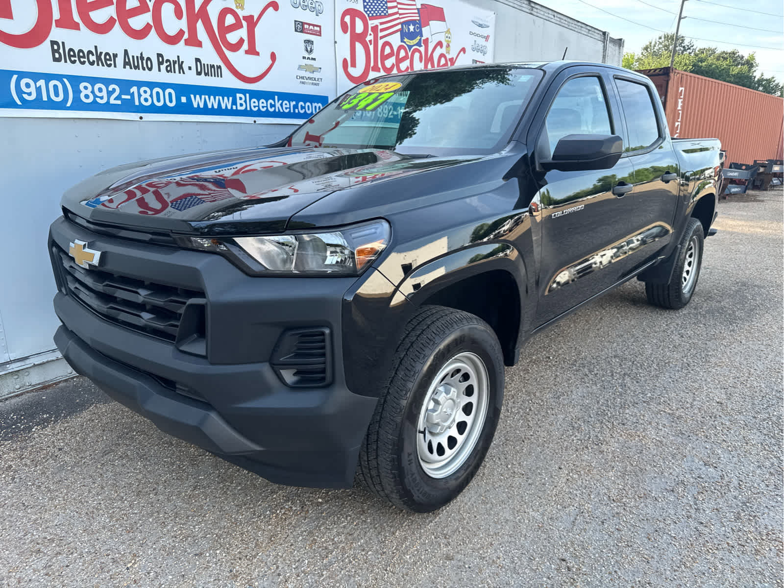 Used 2024 Chevrolet Colorado W/T image 6