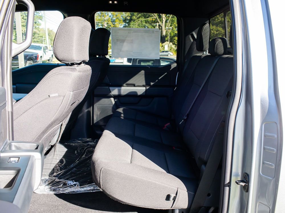 New 2025 Ford F150 XLT w/ Equipment Group 302A MID image 17