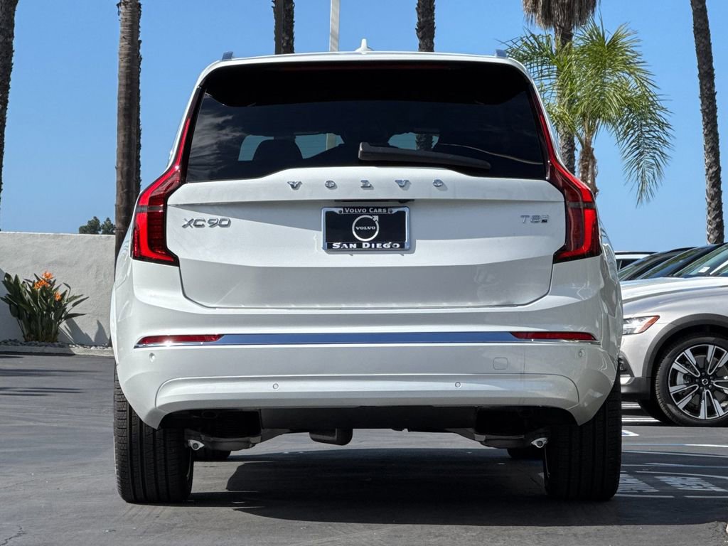 New 2026 Volvo XC90 T8 Ultra w/ Lounge Package image 4