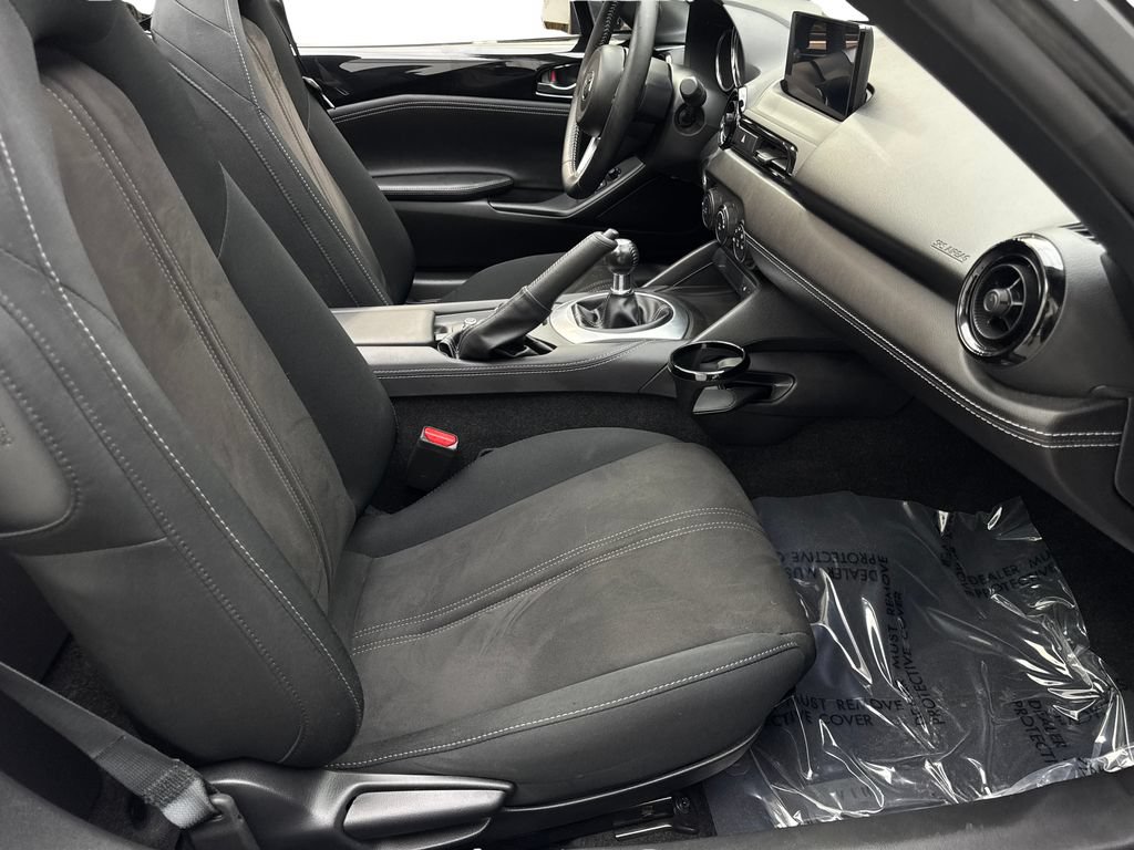 Used 2024 MAZDA MX-5 Miata Club RWD image 44