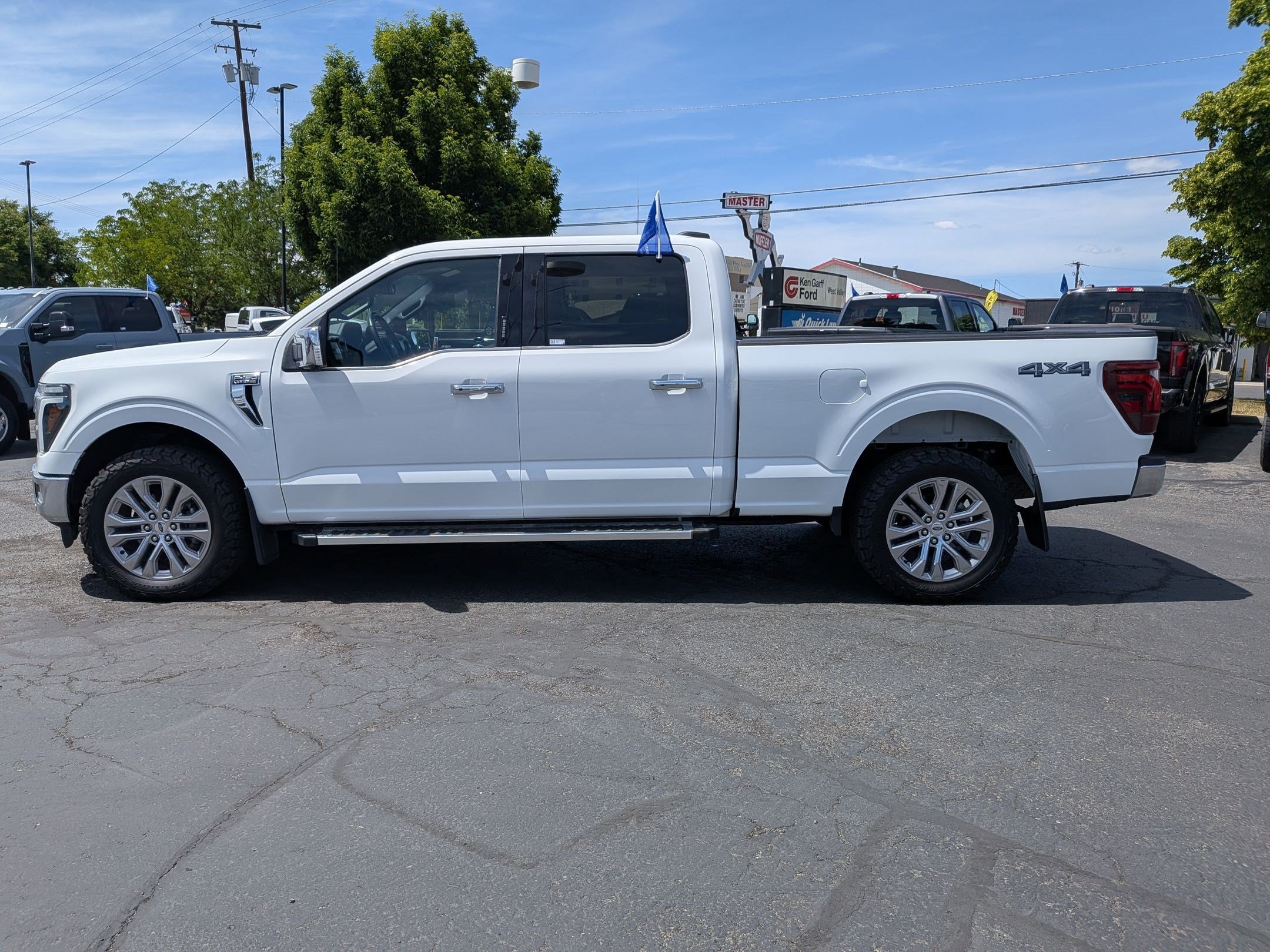 Certified 2024 Ford F150 Lariat w/ Tow/Haul Package AWD/4WD image 9