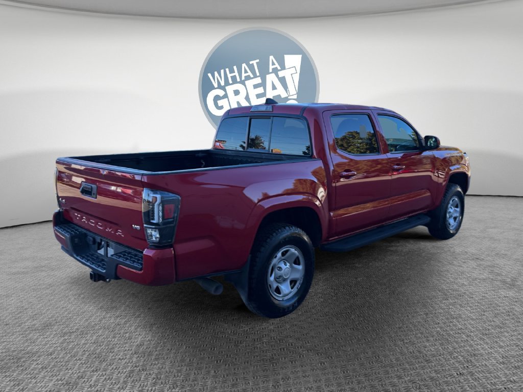 Used 2022 Toyota Tacoma SR AWD/4WD image 3