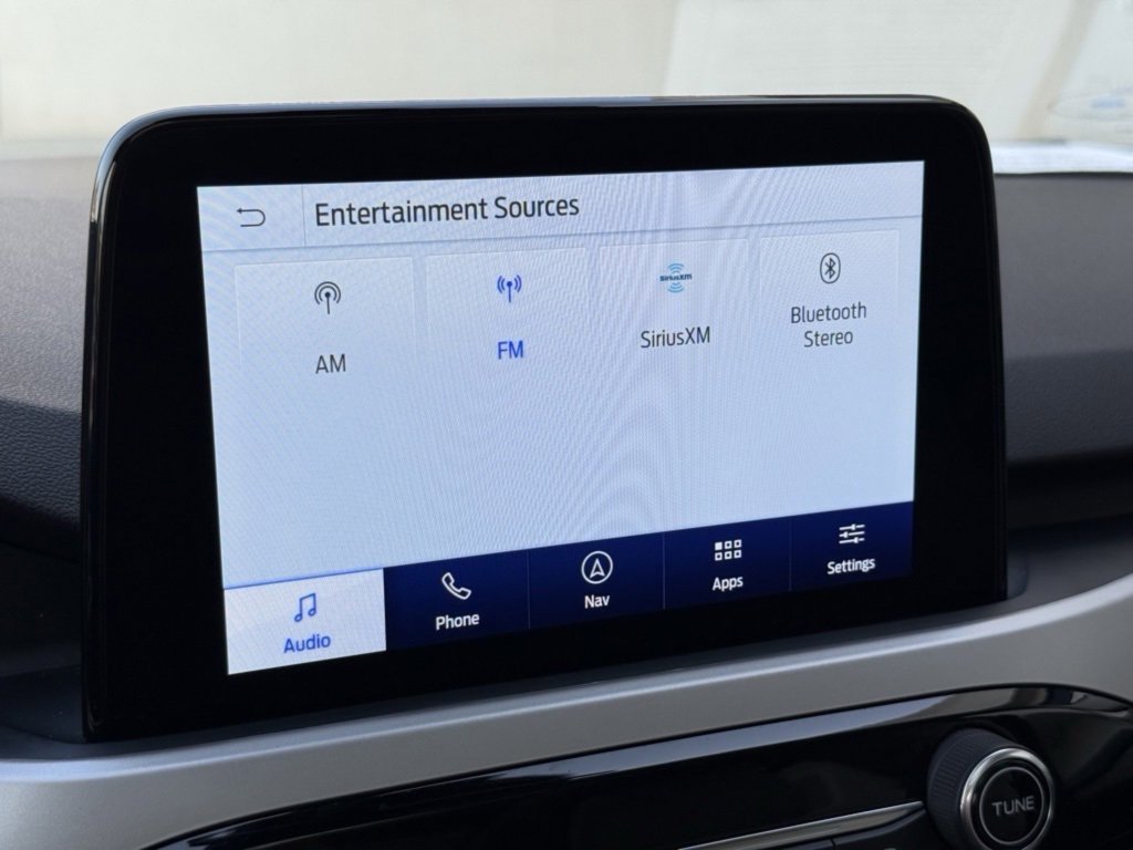 Used 2020 Ford Escape SEL image 23