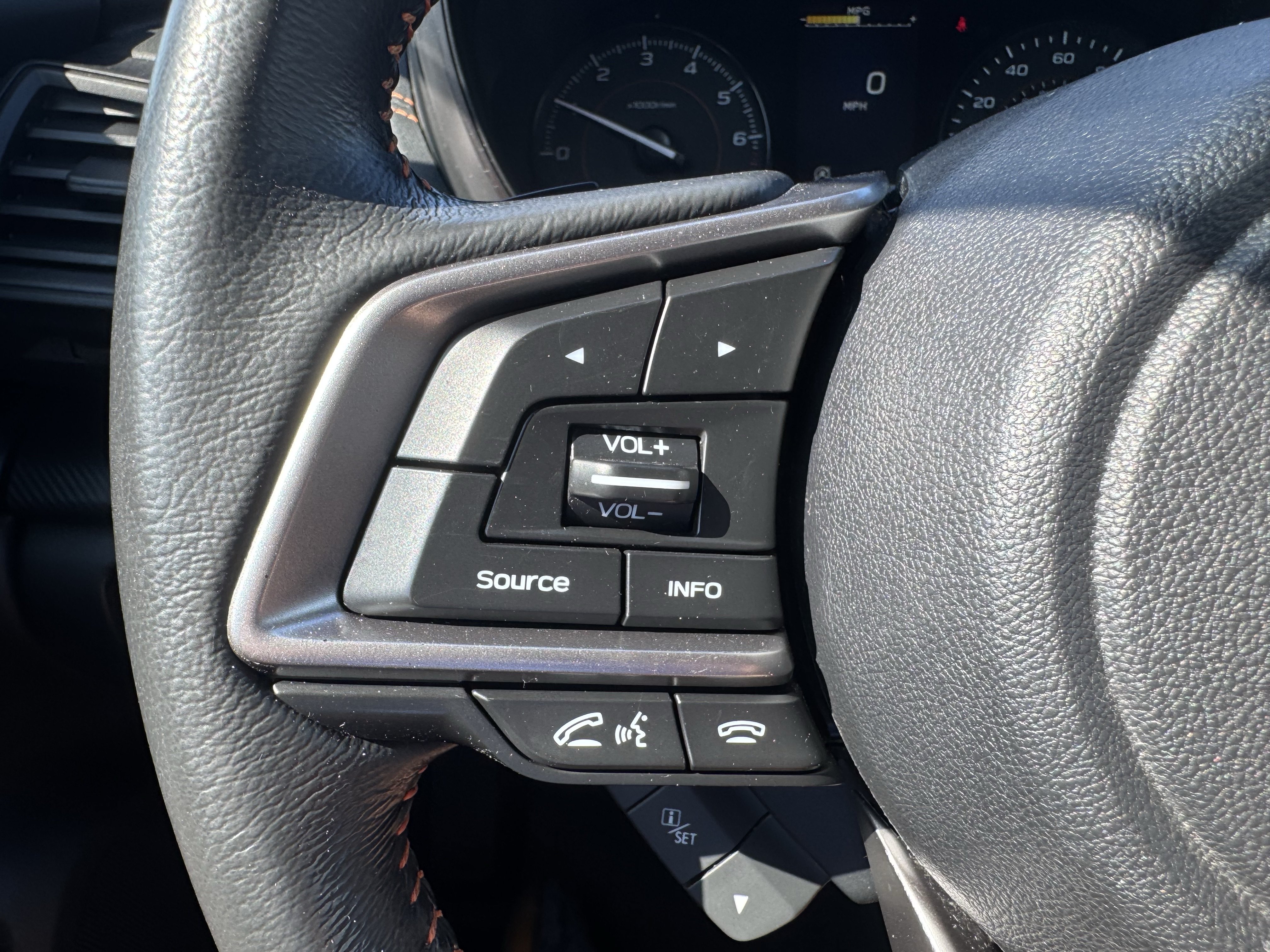 Certified 2022 Subaru Crosstrek 2.0i Premium AWD/4WD image 18