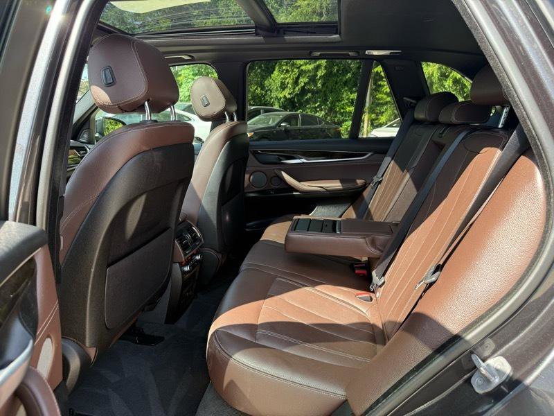 Used 2017 BMW X5 xDrive35i AWD/4WD image 9