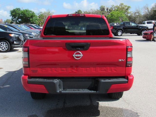 Used 2024 Nissan Frontier SV image 4