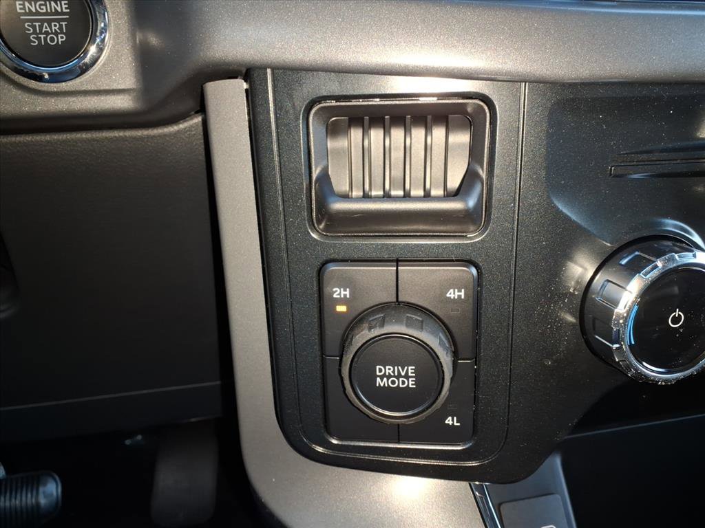 Used 2026 Ford F150 XLT w/ Equipment Group 302A MID image 17