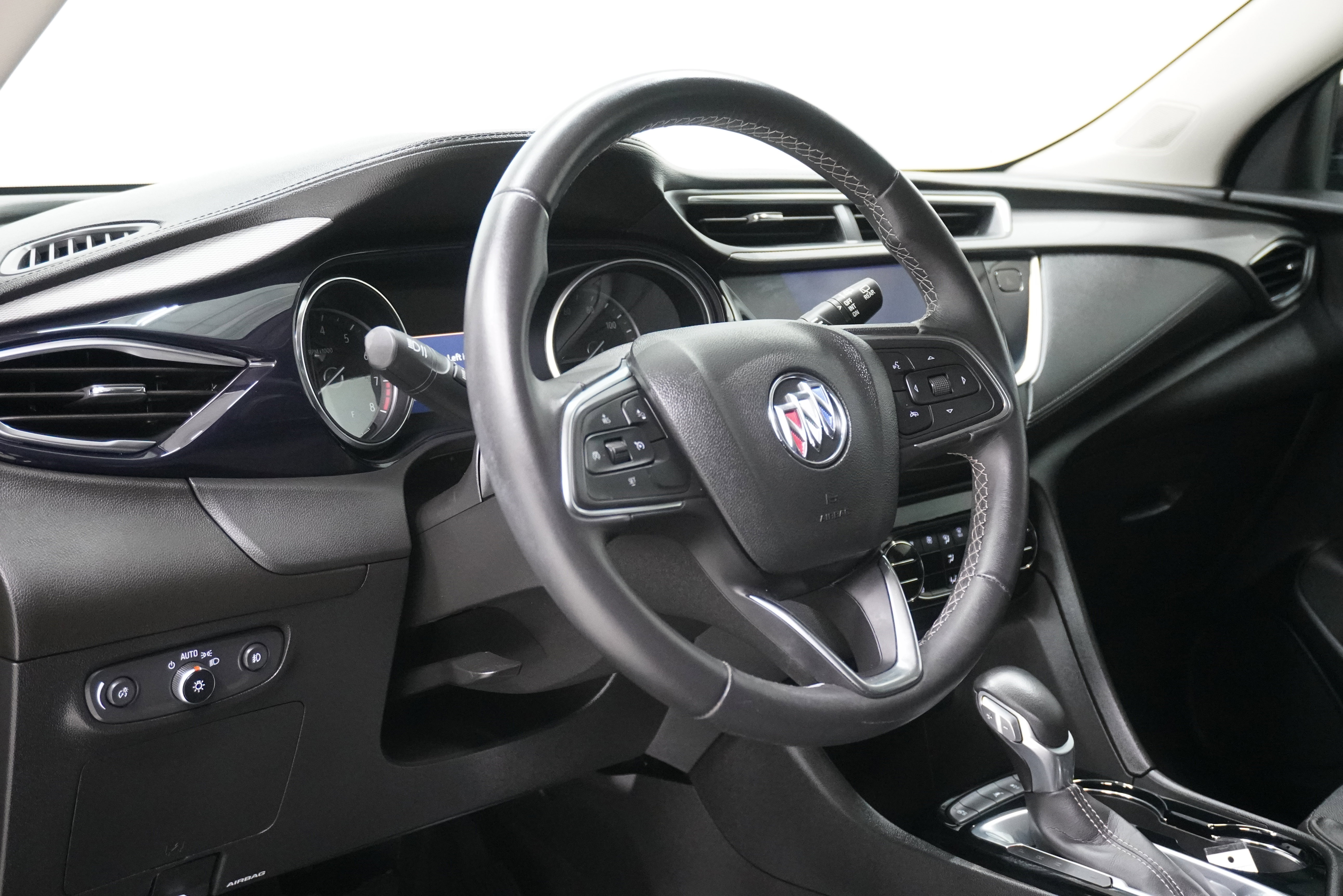 Used 2021 Buick Encore GX Select FWD image 9