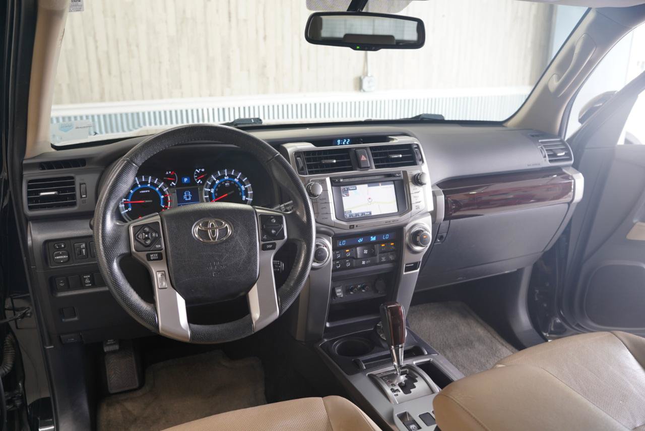 Used 2017 Toyota 4Runner Limited AWD/4WD image 11