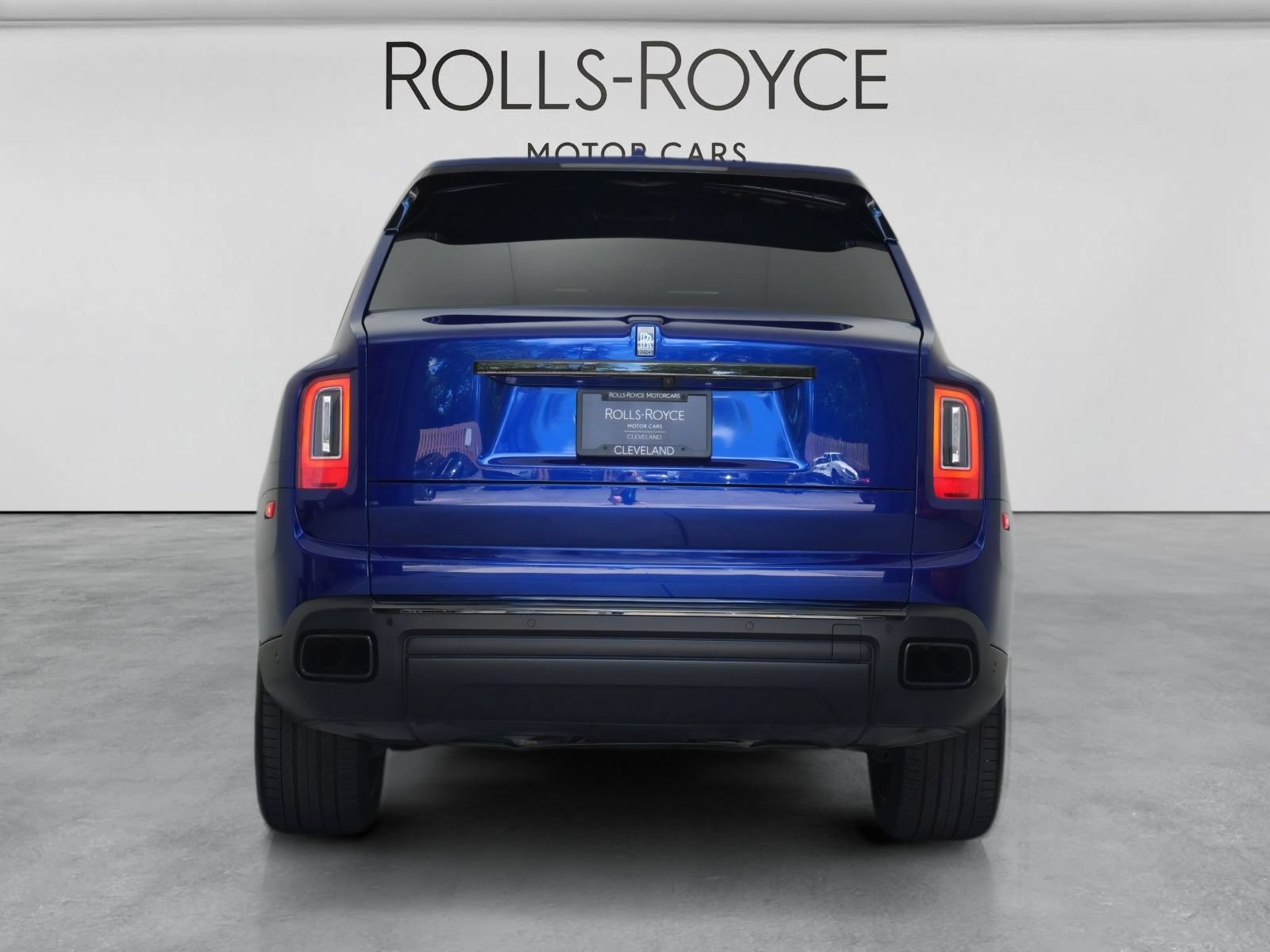 Certified 2021 Rolls-Royce Cullinan Black Badge AWD/4WD image 50