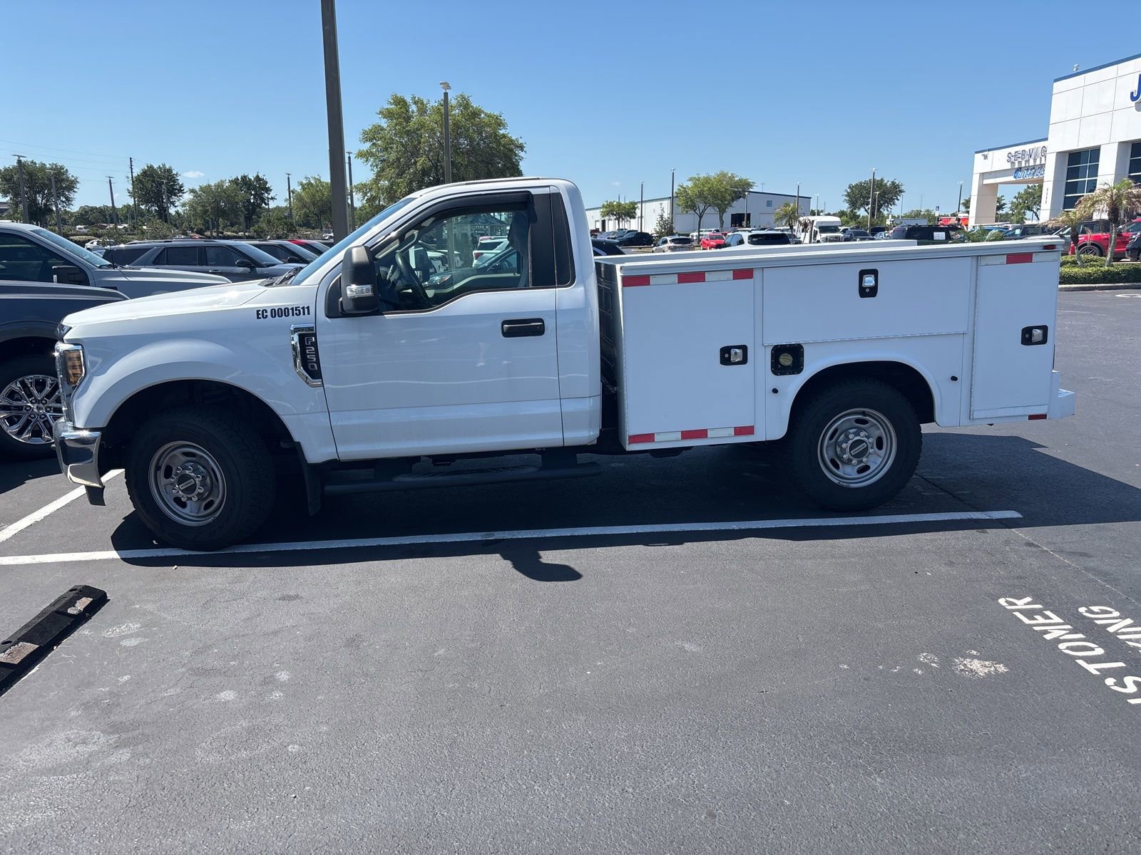 Used 2019 Ford F250 XL w/ XL Value Package RWD image 2