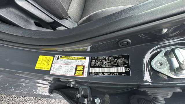 Used 2025 Toyota Camry LE image 42