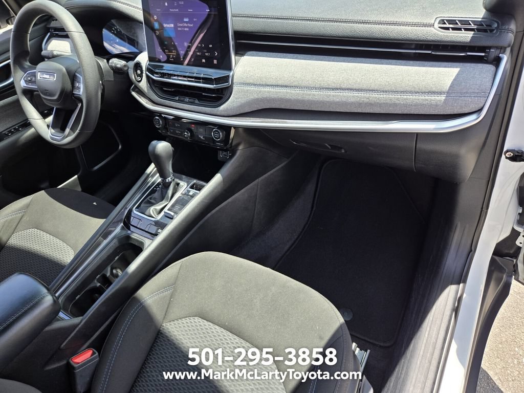 Used 2023 Jeep Compass Sport AWD/4WD image 18