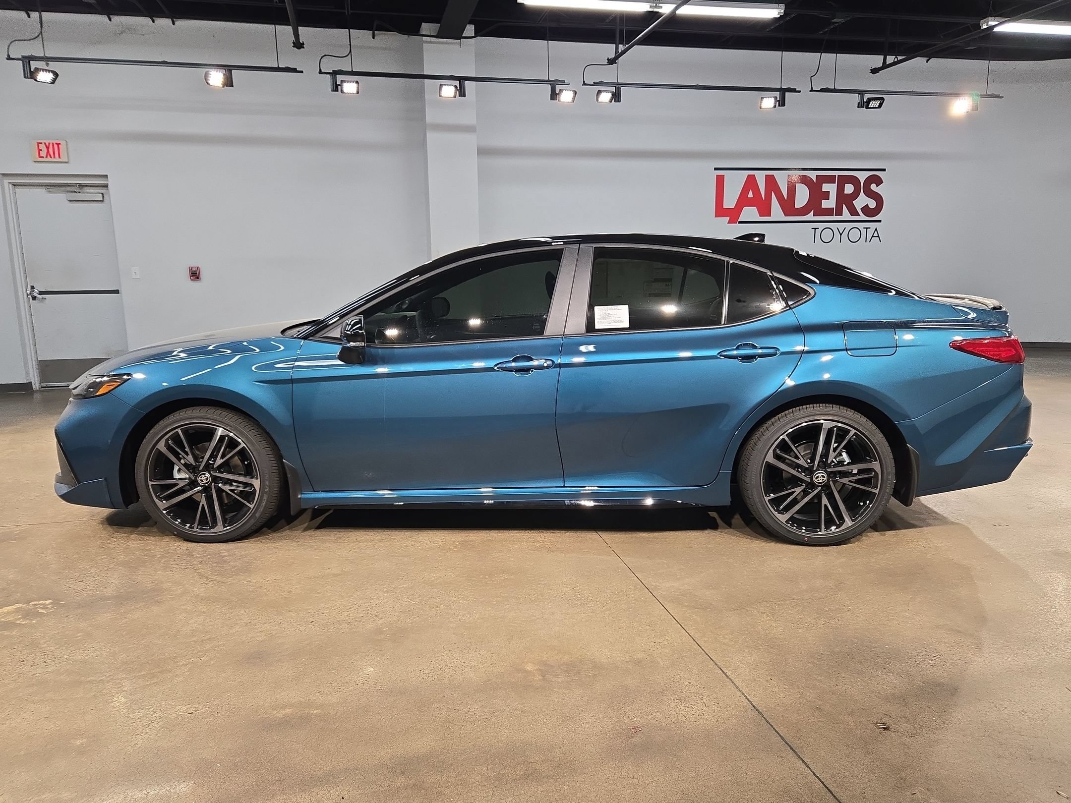 New 2026 Toyota Camry XSE w/ Premium Package FWD image 4