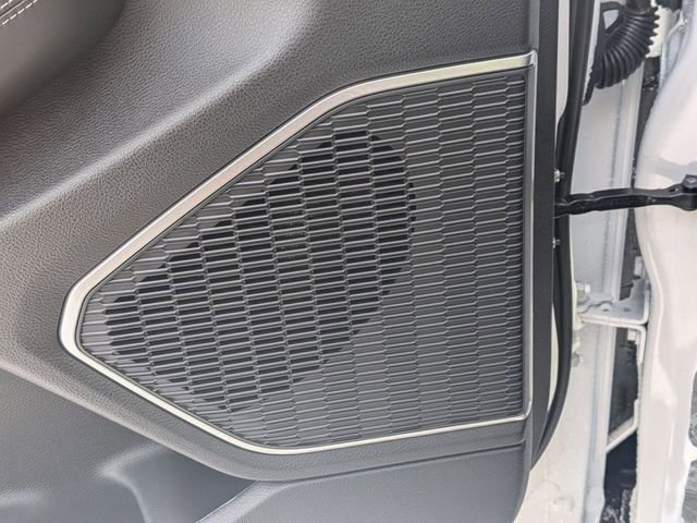 New 2026 Jeep Grand Cherokee Limited AWD/4WD image 17