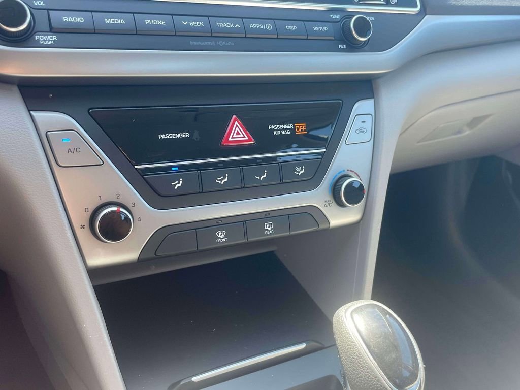 Used 2018 Hyundai Elantra SEL FWD image 28