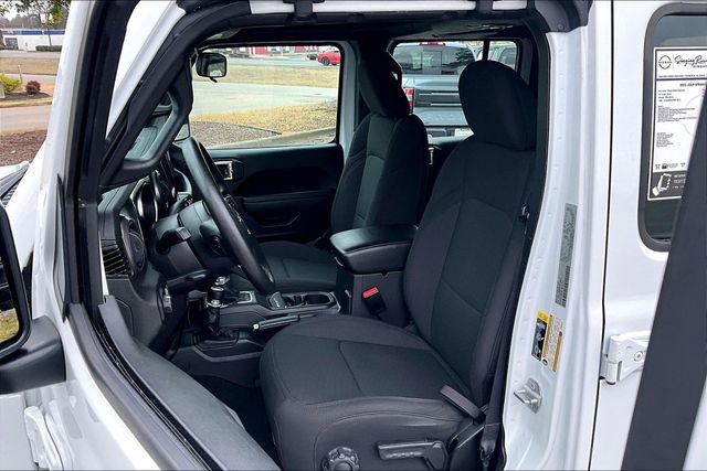 Used 2023 Jeep Wrangler Sport image 18