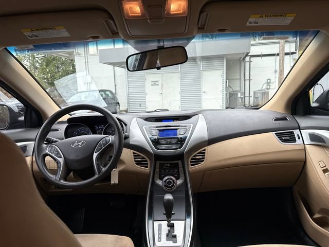 Used 2013 Hyundai Elantra GLS w/ Preferred Pkg image 13