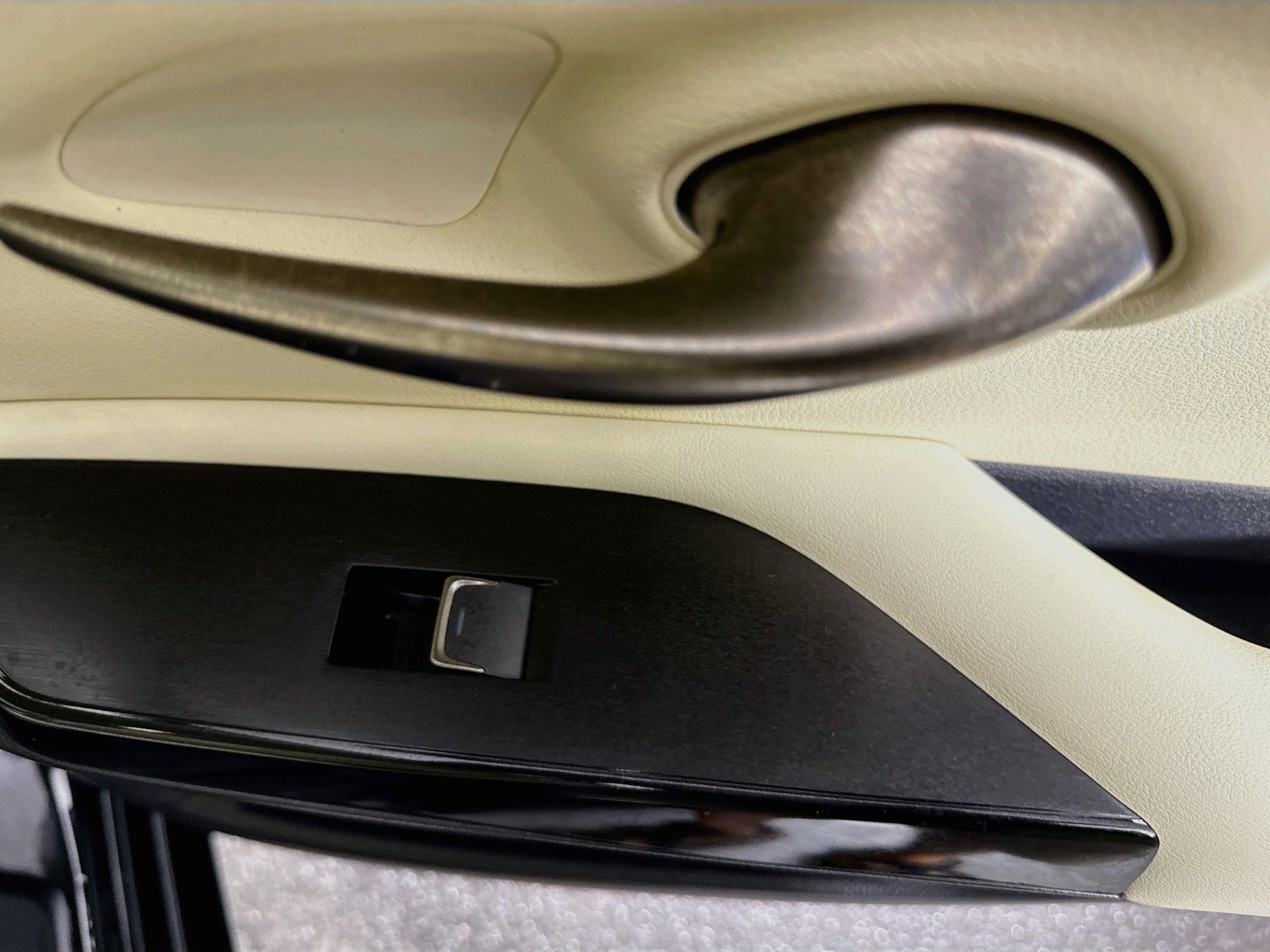 Used 2022 Lexus ES 350 w/ Premium Package FWD image 31