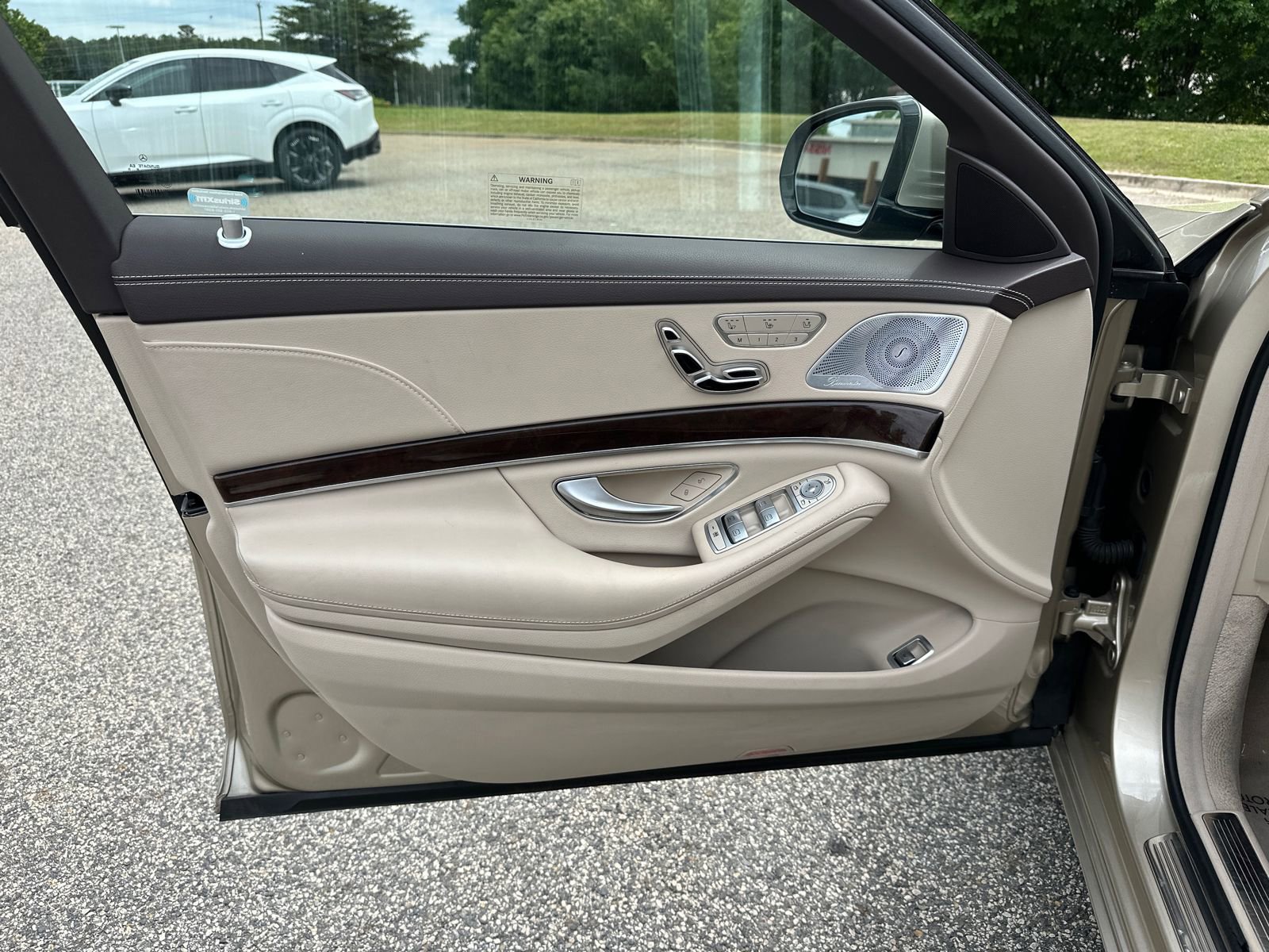 Used 2020 Mercedes-Benz S 560 4MATIC Sedan image 8