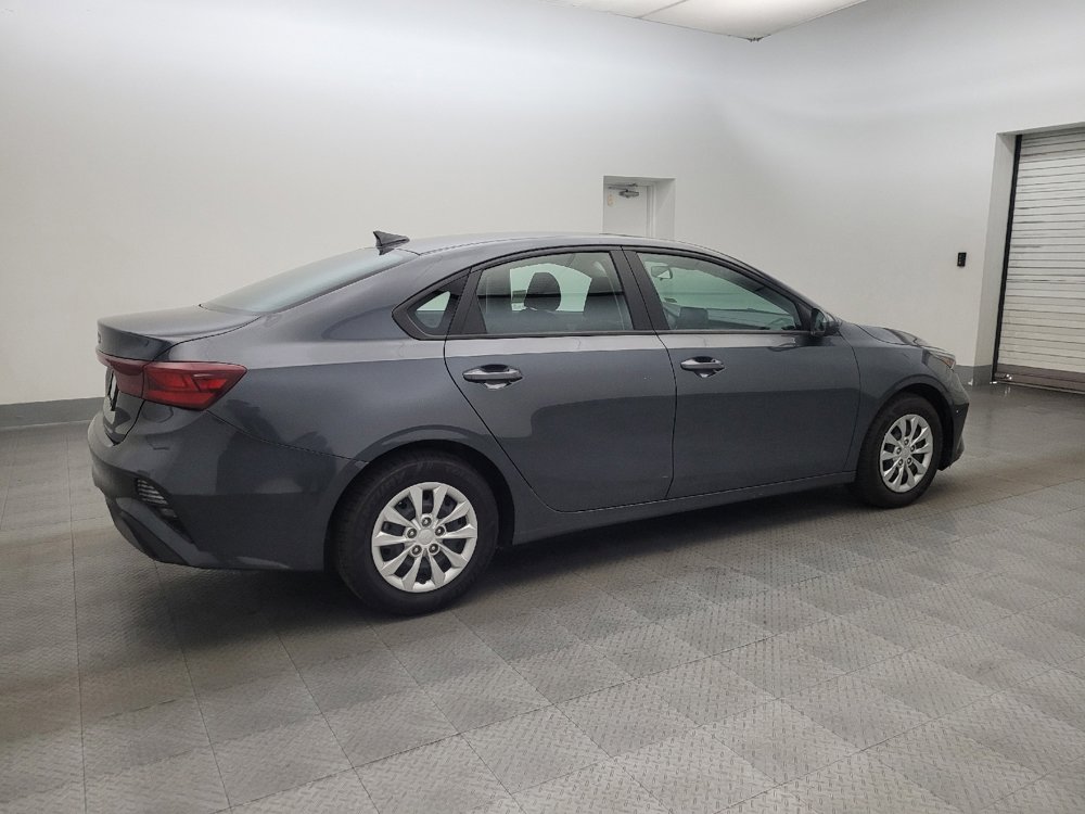 Used 2023 Kia Forte LX image 10