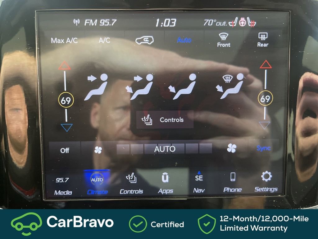 Used 2021 Jeep Grand Cherokee Laredo X AWD/4WD image 30