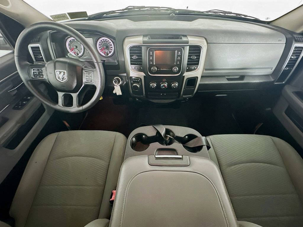 Used 2020 RAM 1500 Classic SLT image 10