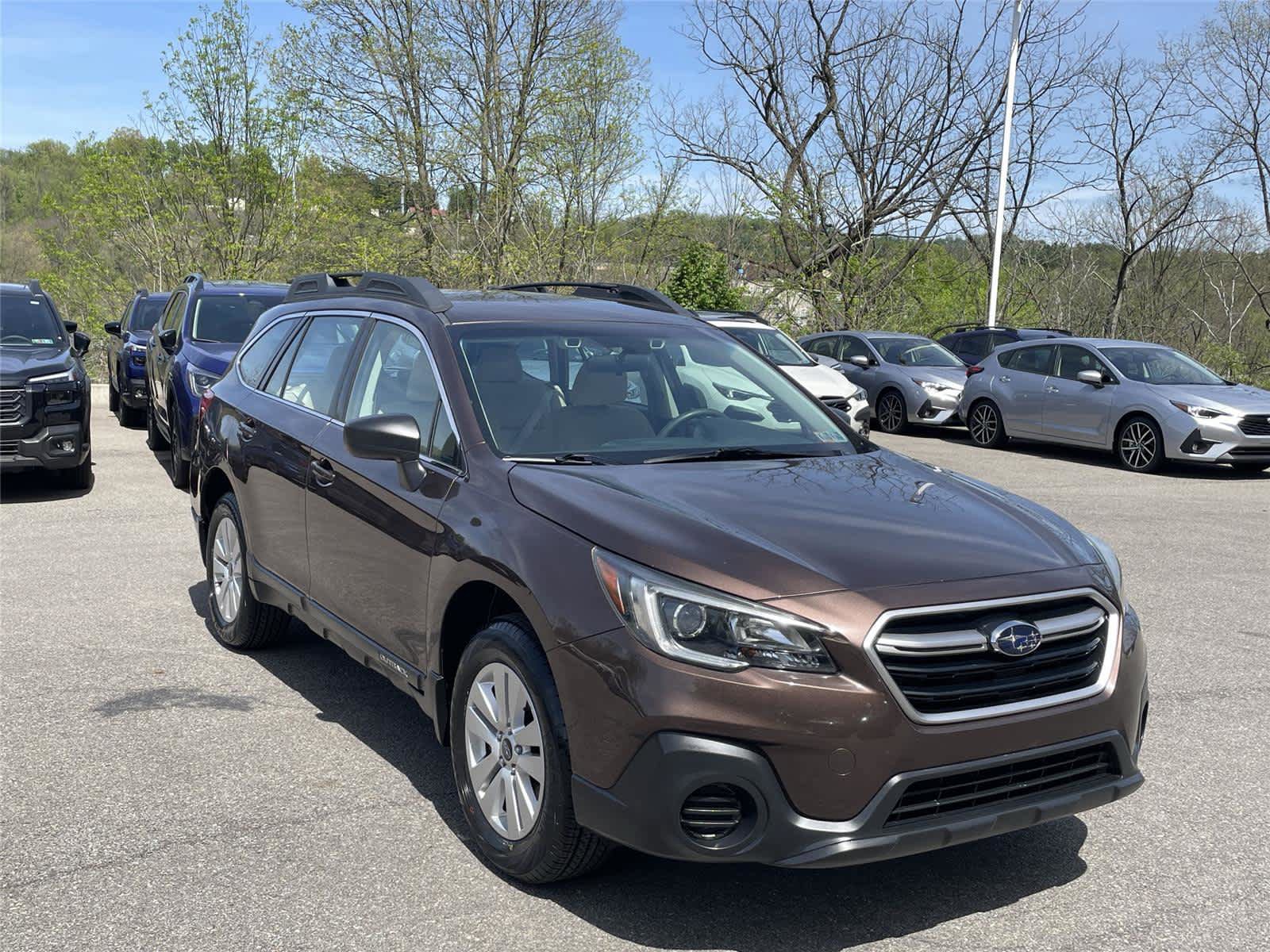Used 2019 Subaru Outback 2.5i AWD/4WD image 7