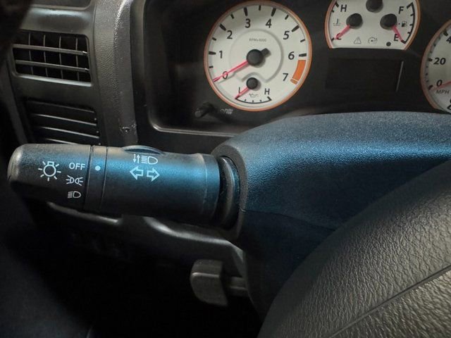 Used 2013 Nissan Titan SV image 23