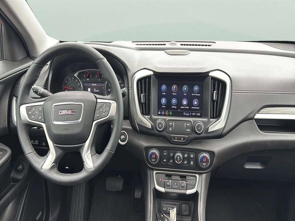 Used 2023 GMC Terrain SLT w/ Infotainment Package II image 14