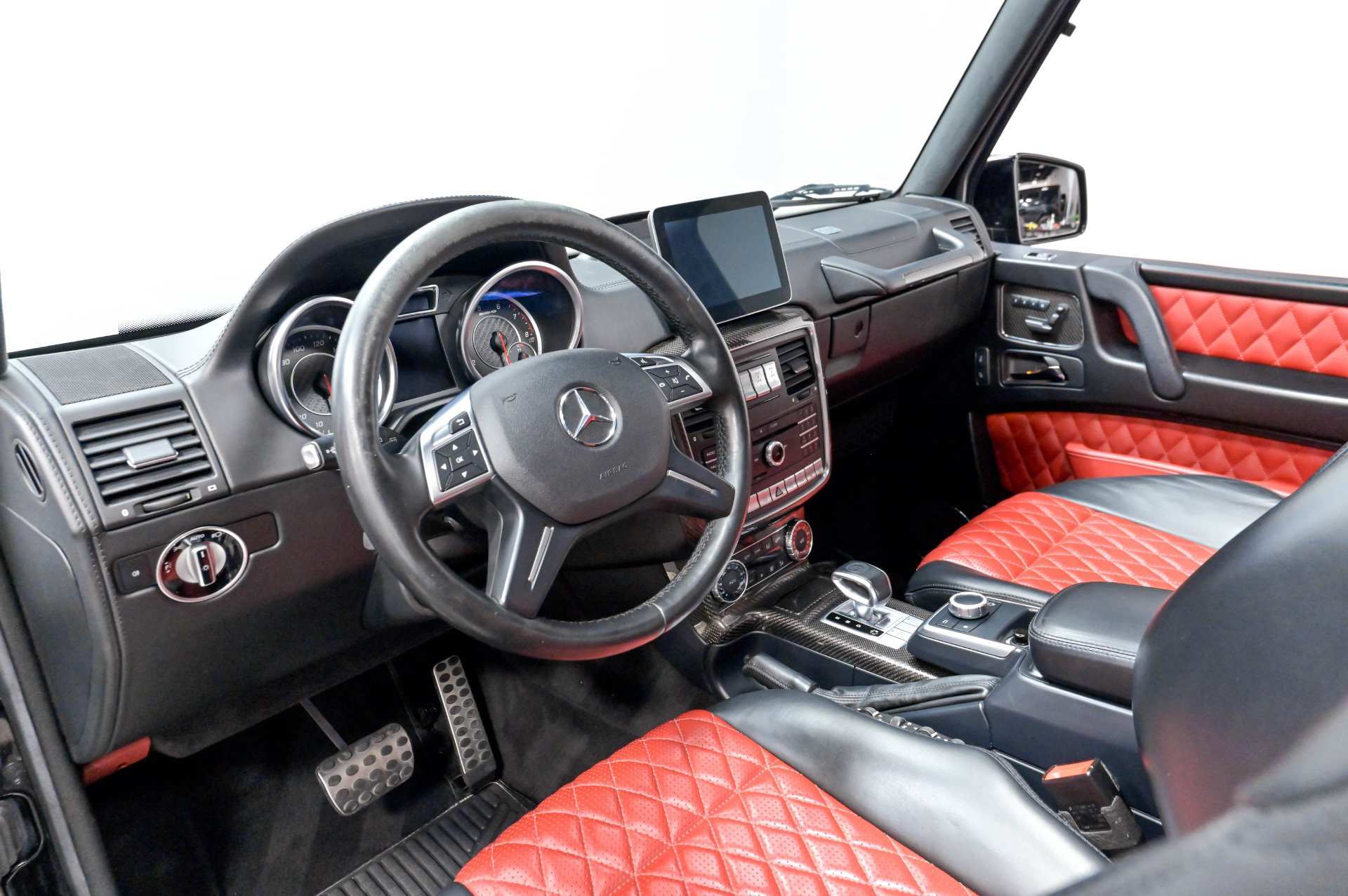 Used 2017 Mercedes-Benz G 63 AMG 4MATIC image 9