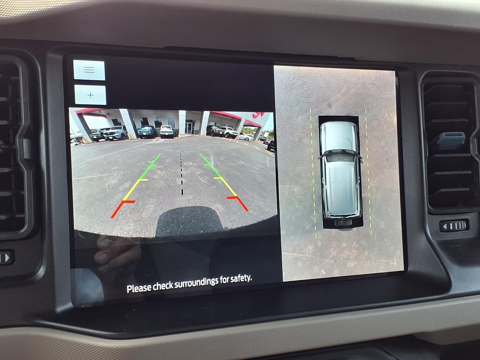 Used 2023 Ford Bronco Wildtrak AWD/4WD image 16