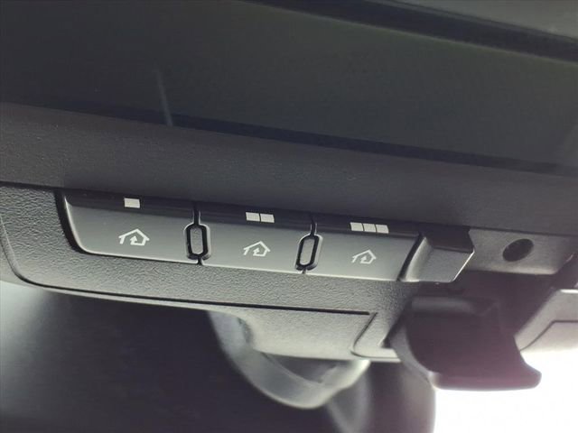 Certified 2025 Subaru Outback Touring XT w/ Popular Package #2 image 27