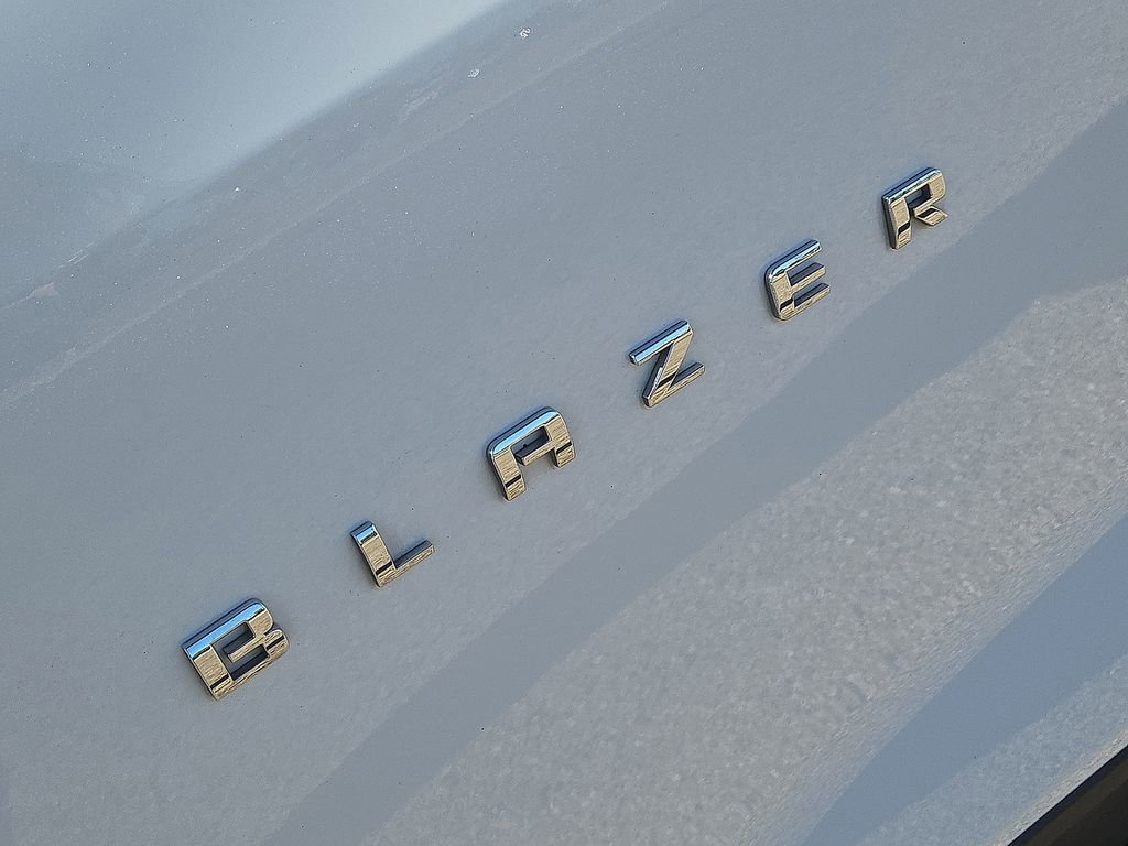 Used 2024 Chevrolet Blazer LT image 12