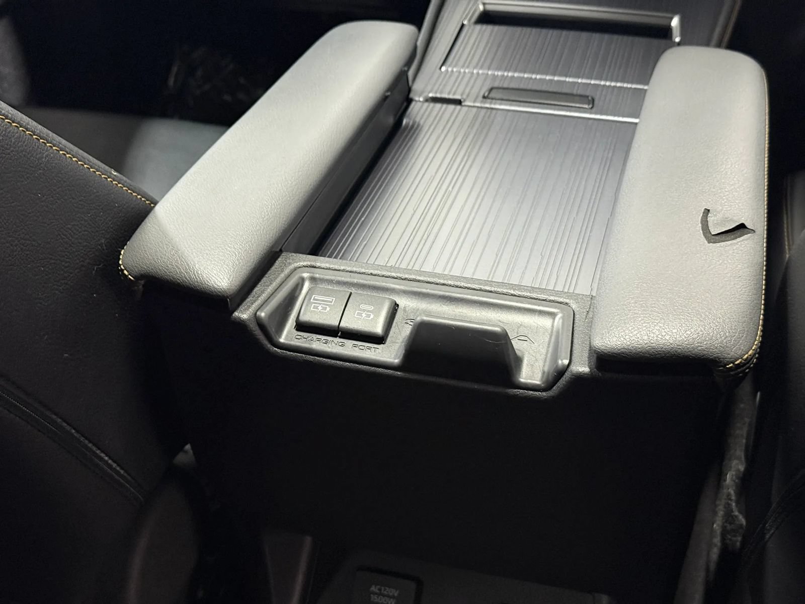 Used 2022 Toyota Sienna XLE Woodland Edition w/ Protection Package (TMS) AWD/4WD image 62