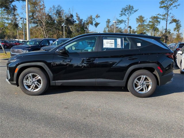 New 2025 Hyundai Tucson SE image 8