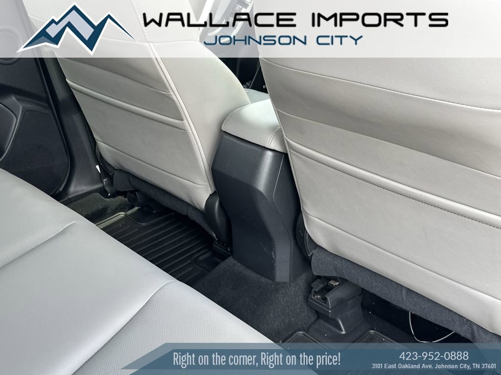 Used 2017 Subaru Forester 2.5i Limited w/ Protection Package #2 AWD/4WD image 41