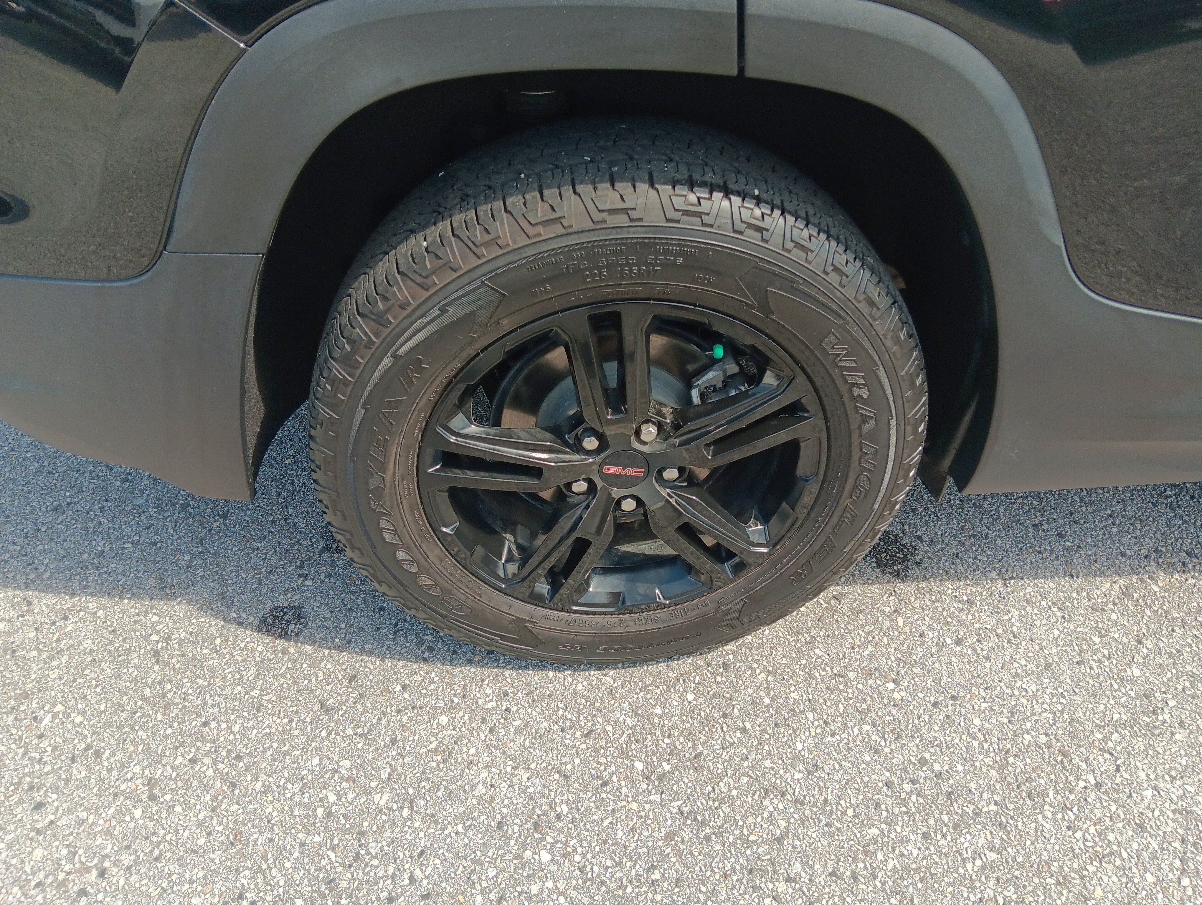 Used 2022 GMC Terrain AT4 w/ LPO, Floor Liner Package AWD/4WD image 6